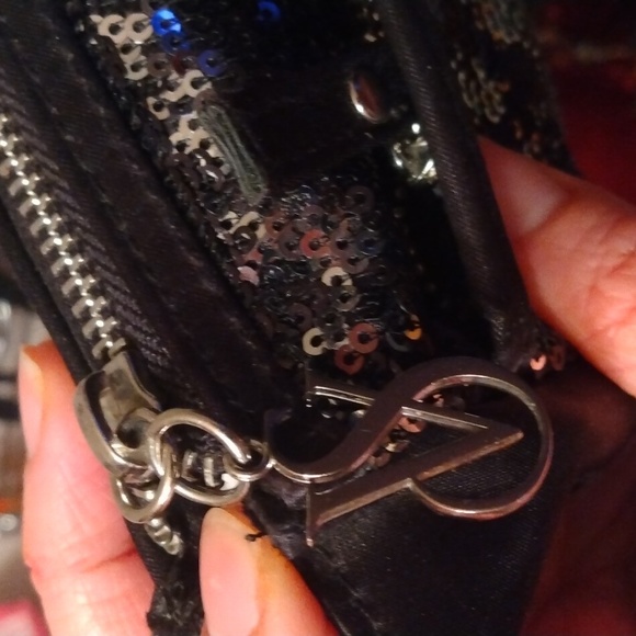 Victoria Secret two silver sequin cosmetic bags+ New beaded wristlet bag - Picture 8 of 17